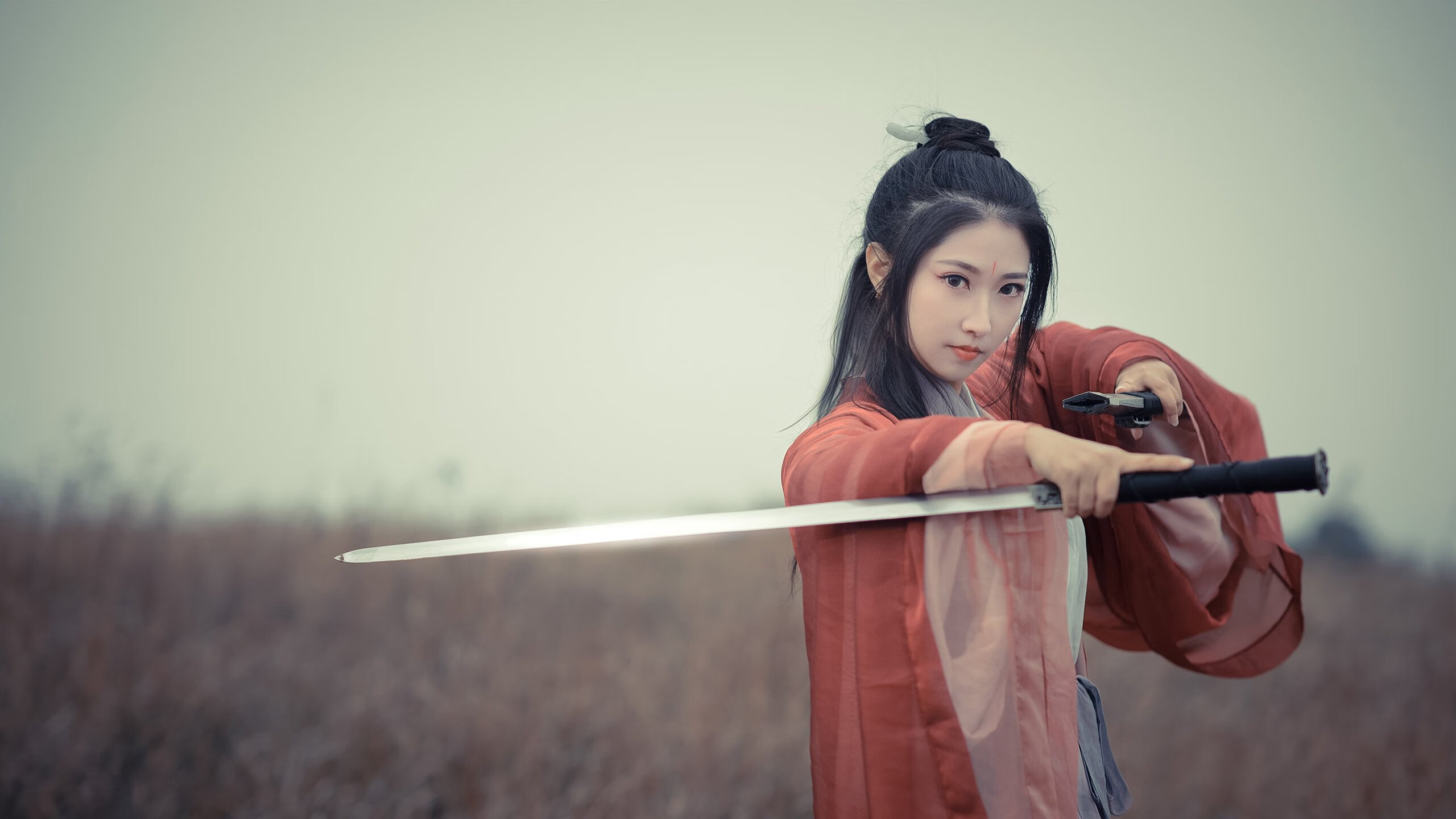 战术革命的号角，当丹麦炮火轰鸣，本泽马如何化身战局终极密钥