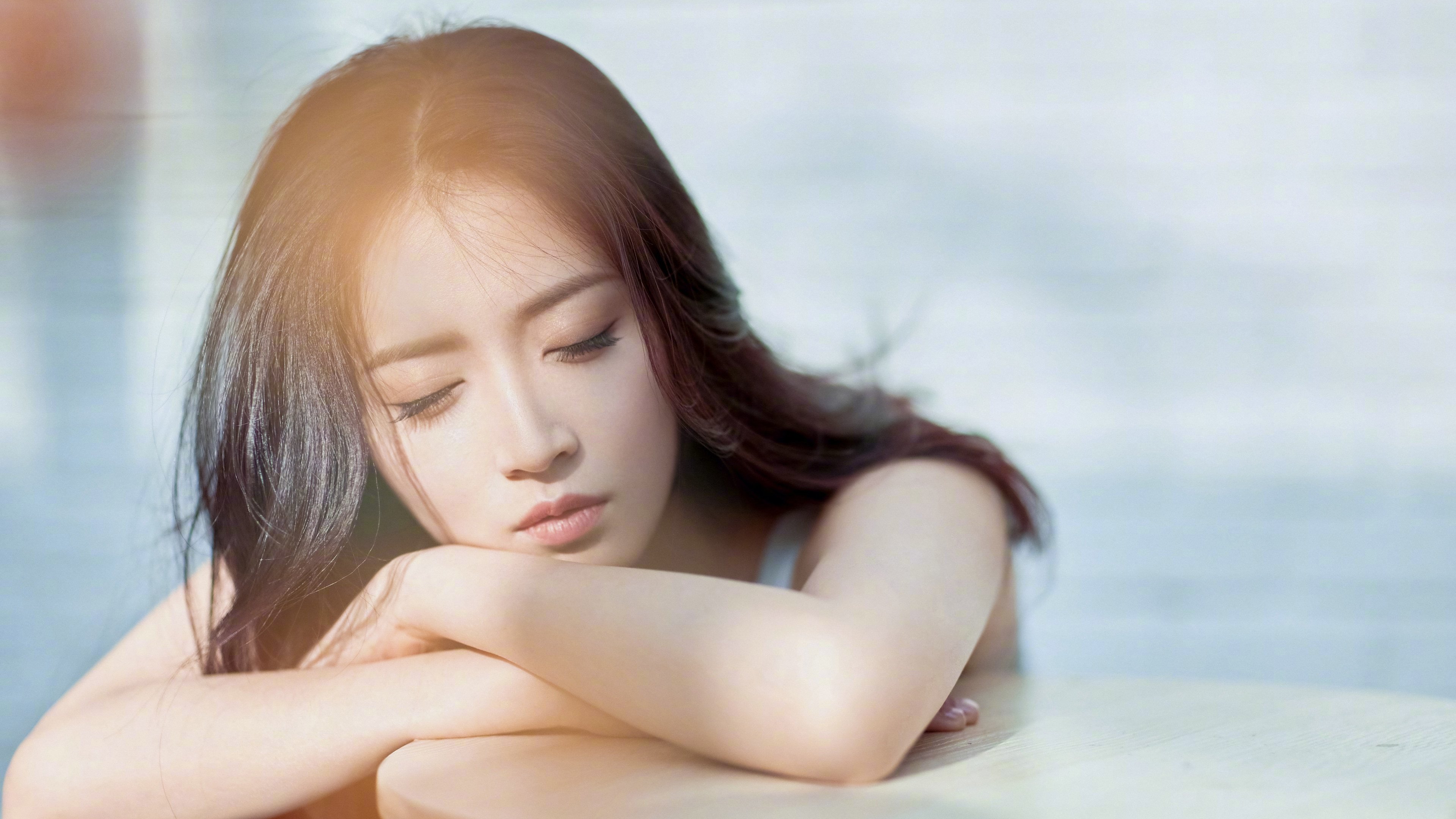 节奏为王，克莱·汤普森用时间魔法肢解雄鹿，篮网主场奏响掌控之歌