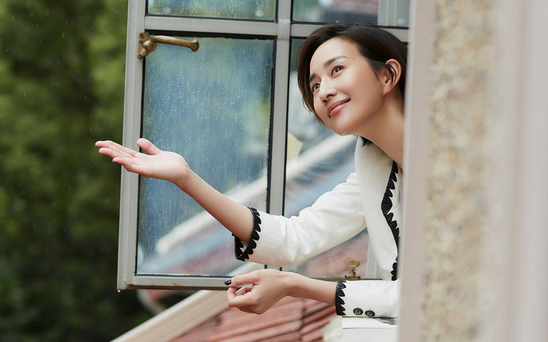 曼联的桑巴蓝图与德甲争冠战的拉丁狂舞,当红魔深耕巴西时,德甲的南美风暴早已到来